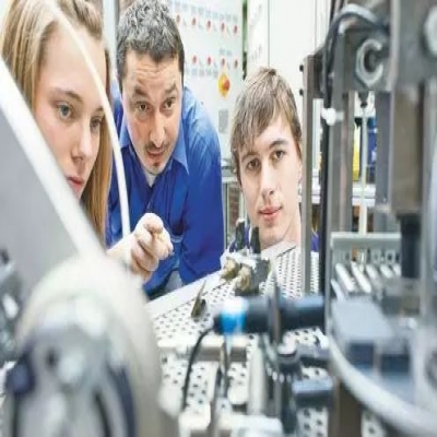 中國制造業(yè)的未來還是要靠技工